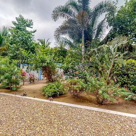 Latitude 17 Daire Hopkins Dış mekan fotoğraf